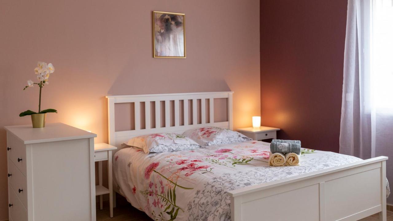Loc Trotteur Le Pivoine Studio Grand Confort, Gare Sncf De Lourdes Eksteriør bilde